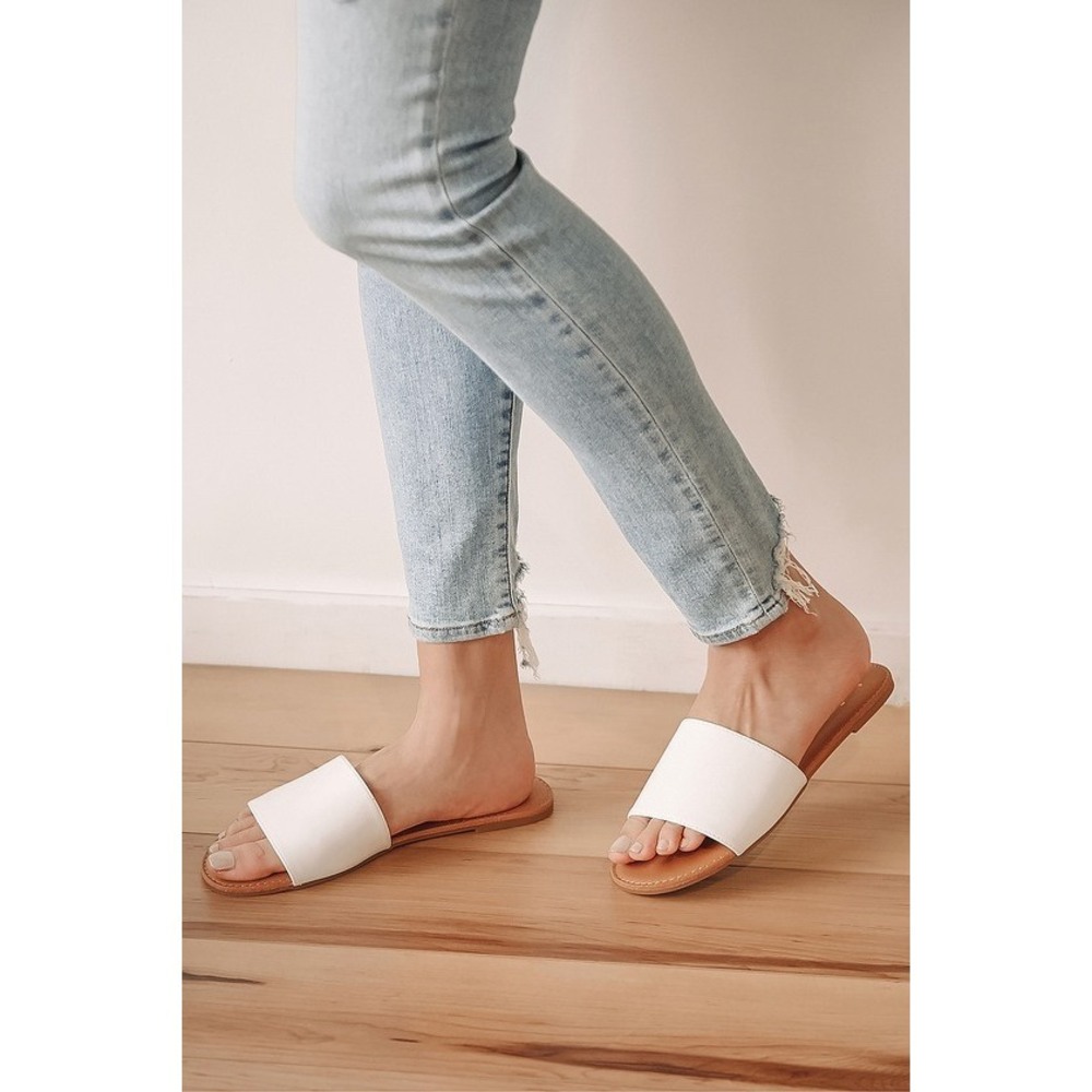 Lulus Addison White Slide Sandals - Size 7.5